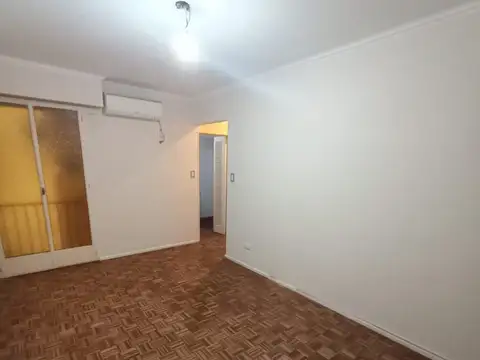 Departamento en Alquiler.-