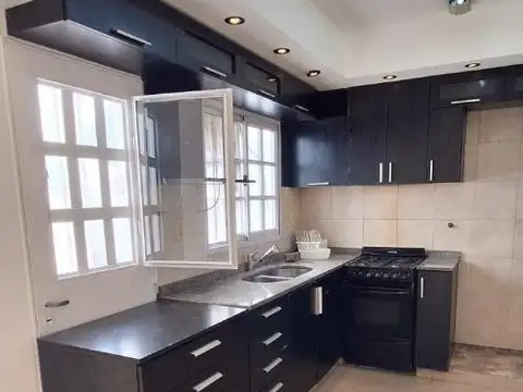 San Lorenzo 3132 , Piso PB