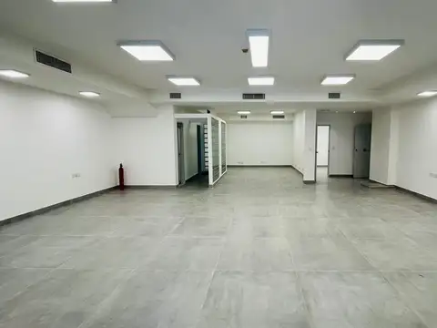 Oficina en Alquiler al Oeste