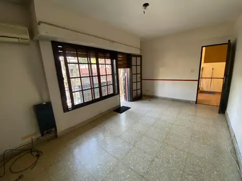 VENTA PH ENTR INDEP 5 AMB BALCÓN FRENTE, TERRAZA