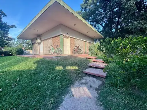 Venta Casa Quinta cerca Ruta 40 Marcos Paz Pileta