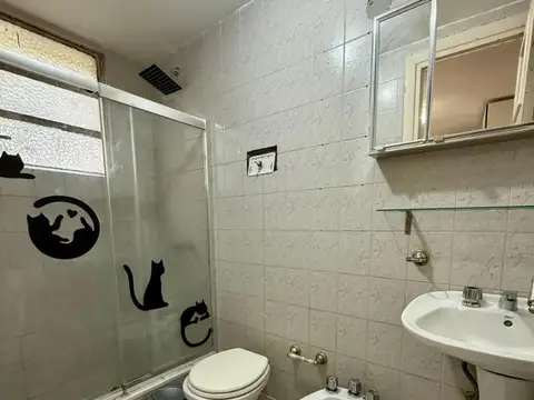 Tacuarí 900