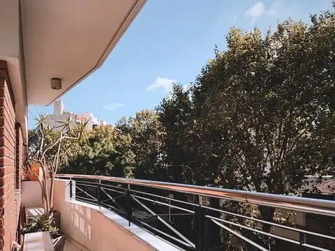 Departamento 4 ambientes con 2 baños
