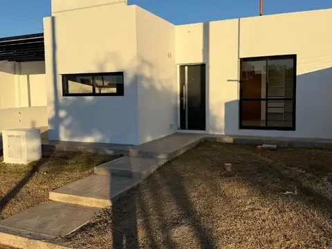 Av. Padre Luchesse Km 100