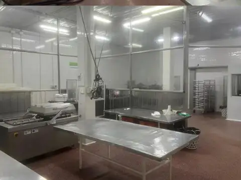 FRIGORIFICO EN VENTA EN PEHUAJÓ