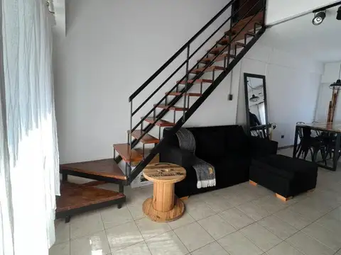 Av Gdor M Ugarte 2600, Piso 2