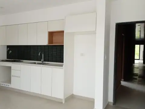 DEPARTAMENTO 2 AMBIENTES CENTRICO