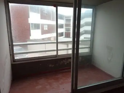 1 AMBIENTE | Av Costanera 4000