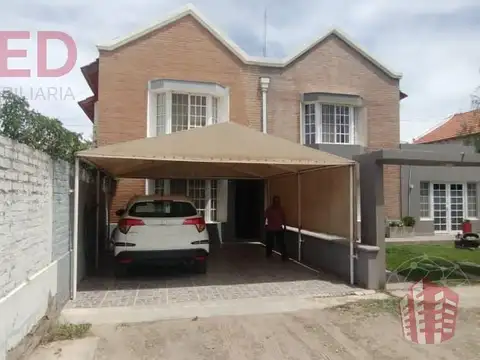 Vende Duplex en Barrio Jardin - Neuquén Capital