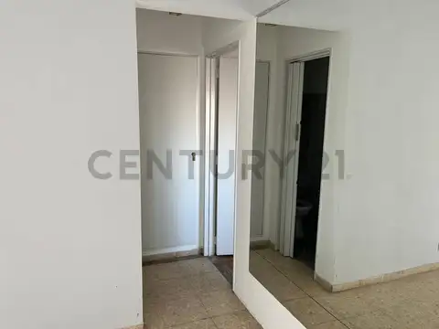 AVENIDA JUAN BAUTISTA ALBERDI 5674 Piso 4 dpto C , Piso 0