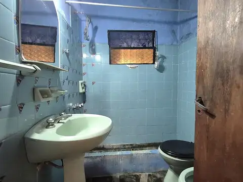 Depto Tipo Casa en Alquiler en Villa Bonich, $ 650.000