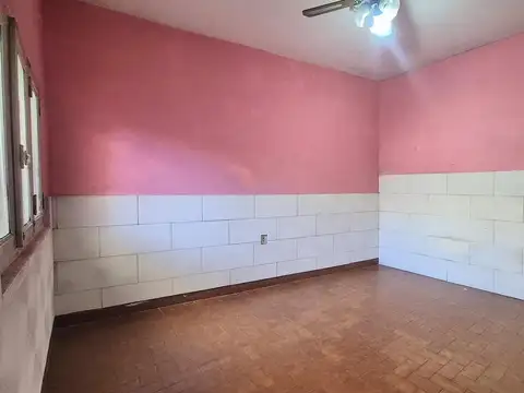 Depto Tipo Casa 4 ambientes con 1 baño