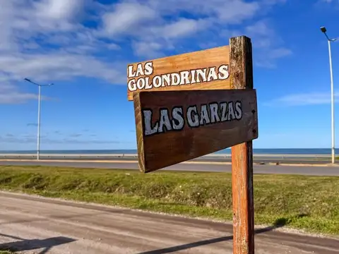 VENTA LOTE PLAYA DORADA A METROS DEL MAR