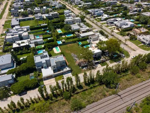 LOTE EN VENTA EN CITY BELL