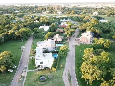 Terreno en Venta de 842,0 m2