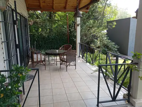 Casa en Alquiler de 3 dormitorios