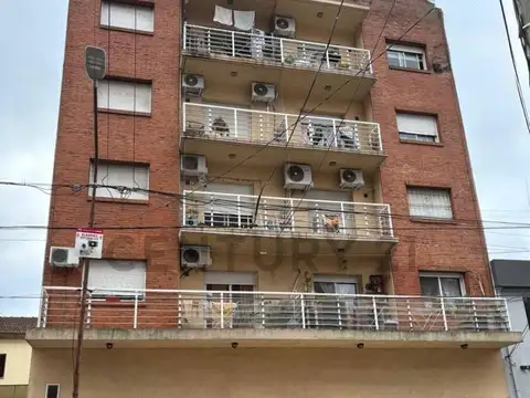 Venta departamento 2 ambientes Moron
