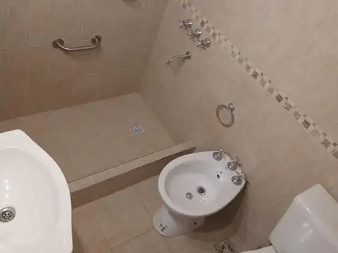 ALQUILER 24 MESES DEPTO DOS AMBIENTES-