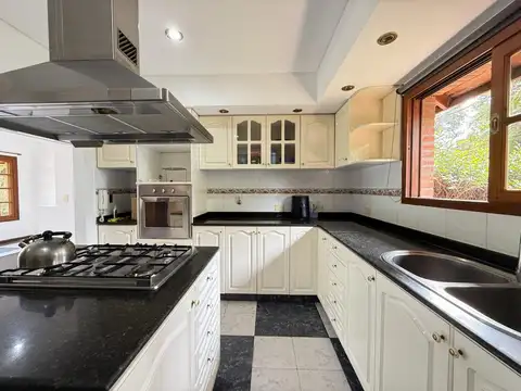 Quinta en Venta al Noreste