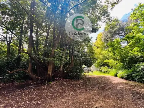 Casa Quinta en Francisco Alvarez. Moreno.