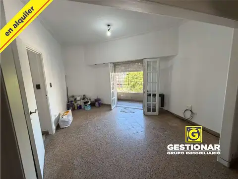 Casa en Alquiler en Valentín Alsina, $ 550.000