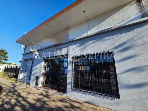 Venta de amplio local en Ituzaingó Norte, Ituzaingó