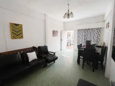 Depto Tipo Casa en Venta de 3 ambientes