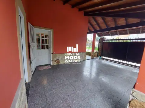 Casa 4 ambientes con 1 baño