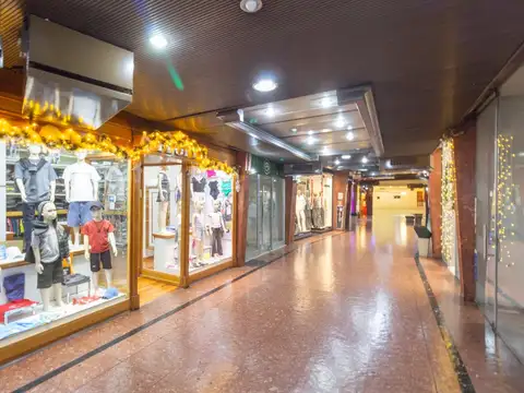 Local en Venta en Flores, USD 60.000