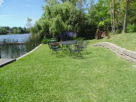 Casa en Alquiler Temporal de 4 dormitorios