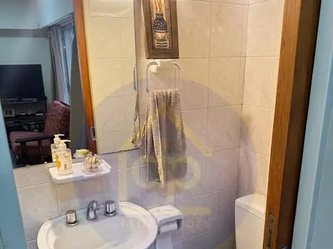 Depto Tipo Casa 4 ambientes con 2 baños