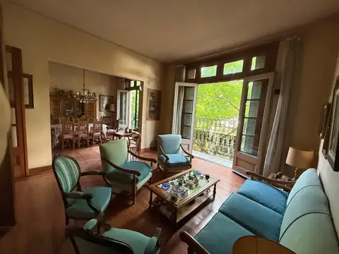 Hermoso Depto 5 Amb de Estilo Francés. Al Frente. Bulnes