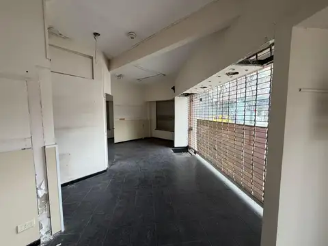 Local en Alquiler en Nuñez, $ 3.200.000