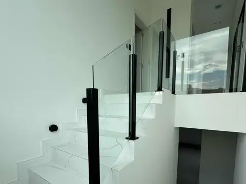 Casa en Alquiler de 5 dormitorios