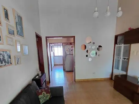Depto Tipo Casa en Venta con 1 cocheras