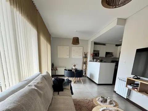 Vendo Departamento en Godoy Cruz
