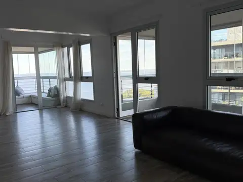 Departamento en Alquiler de 3 dormitorios