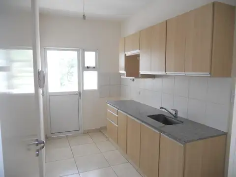 VENDE UNIDAD 2 DORMITORIOS - Bº LIBERTAD