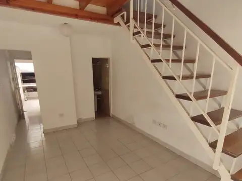 Casa en Alquiler de 1 dormitorio