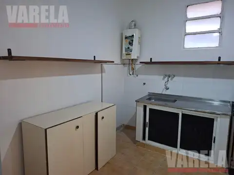 Depto Tipo Casa en Alquiler en Parque Avellaneda, $ 900.000