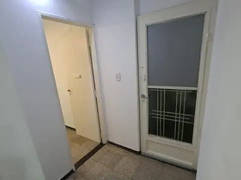Amplio 1 DORMITORIO CON PATIO