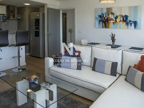 Apartamento en Alquiler de 2 dormitorios en Edificio Alexander Boulevard , Punta del este 