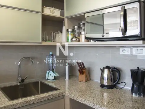 Apartamento en Alquiler de 2 dormitorios en Edificio Alexander Boulevard , Punta del este