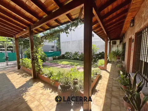 Casa 3 ambientes en ALQUILER en Jose León Suarez