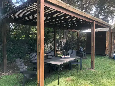 LDO. Venta. Lote 2000m2 Pileta, riego, baño, cuarto de guardado, pérgola. El Remanso