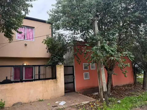 A metros de colectora, muy buena ubicación!