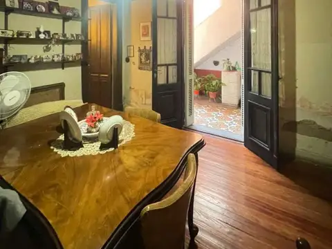 Espinosa 2000, Piso PB