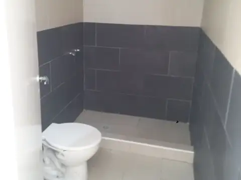 Depto Tipo Casa en Alquiler de 1 dormitorio