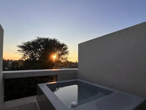 Departamento en Alquiler de 3 dormitorios