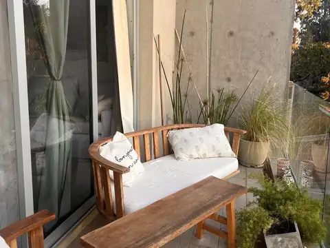Departamento en Alquiler en Funes, USD 1.450